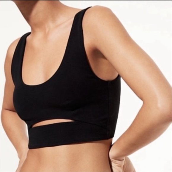 ARITZIA Wilfred Free Shannon cutout crop top size XS black VGUC - Picture 1 of 6